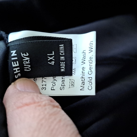 Faux leather black leggings - Picture 2 of 2